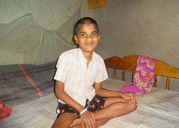 Nemocný Sebastian potřebuje pomoc