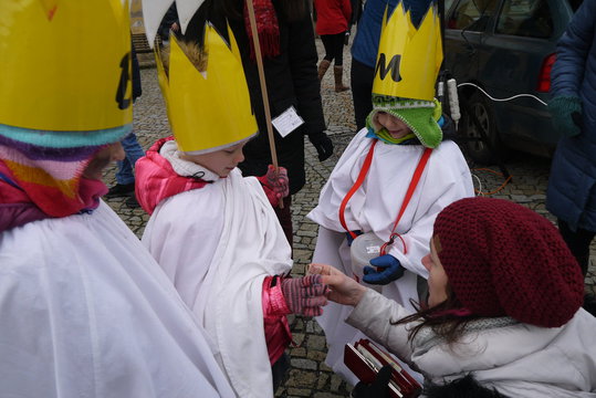 Výtěžek dvacáté Tříkrálové sbírky se také překvapivě zakulatil. Děkujeme!