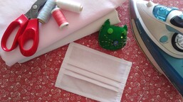 Šijeme roušky. Přidejte se!