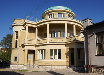 Kafkova vila v Červeném Kostelci, kde vzniká novém centrum služeb sv. Pia. Foto: archiv OCH Červený Kostelec Kafkova vila v Červeném Kostelci, kde vzniká novém centrum služeb sv. Pia. Foto: archiv OCH Červený Kostelec