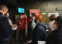 Pracovnice našeho Integračního centra pro cizince denně asistují uprchlíkům v KACPU Hradec Králové