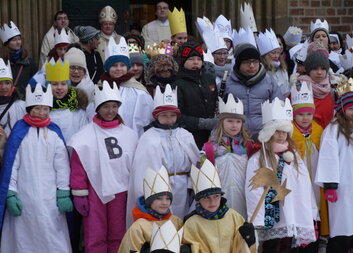 V Hradci budou tři králové koledovat s požehnáním od biskupa Jana Vokála