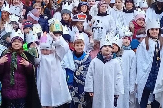Hradeckým koledníkům požehnal na cestu biskup Jan Vokál