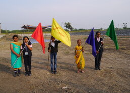 Slavnostní zahájení stavby školy sv. Josefa v chudé indické vesnici Karadi