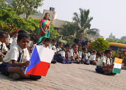 Adopce na dálku v Indii pomáhá dětem z chudých rodin už 25 let díky podpoře českých dárců. Děkujeme vám!