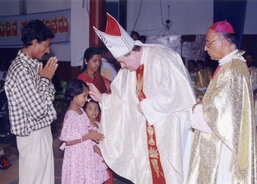 Setkání s podporovanými dětmi v projektu Adopce na dálku v Indii